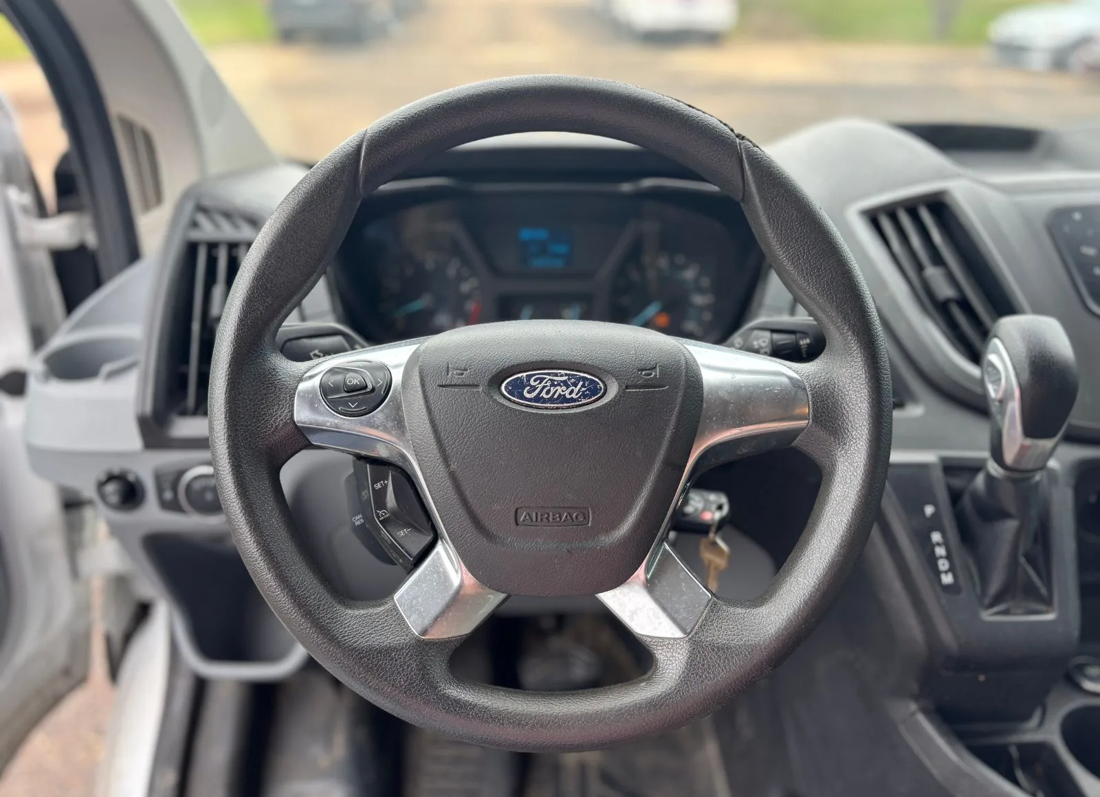 2016 Ford Transit Base - Photo 12