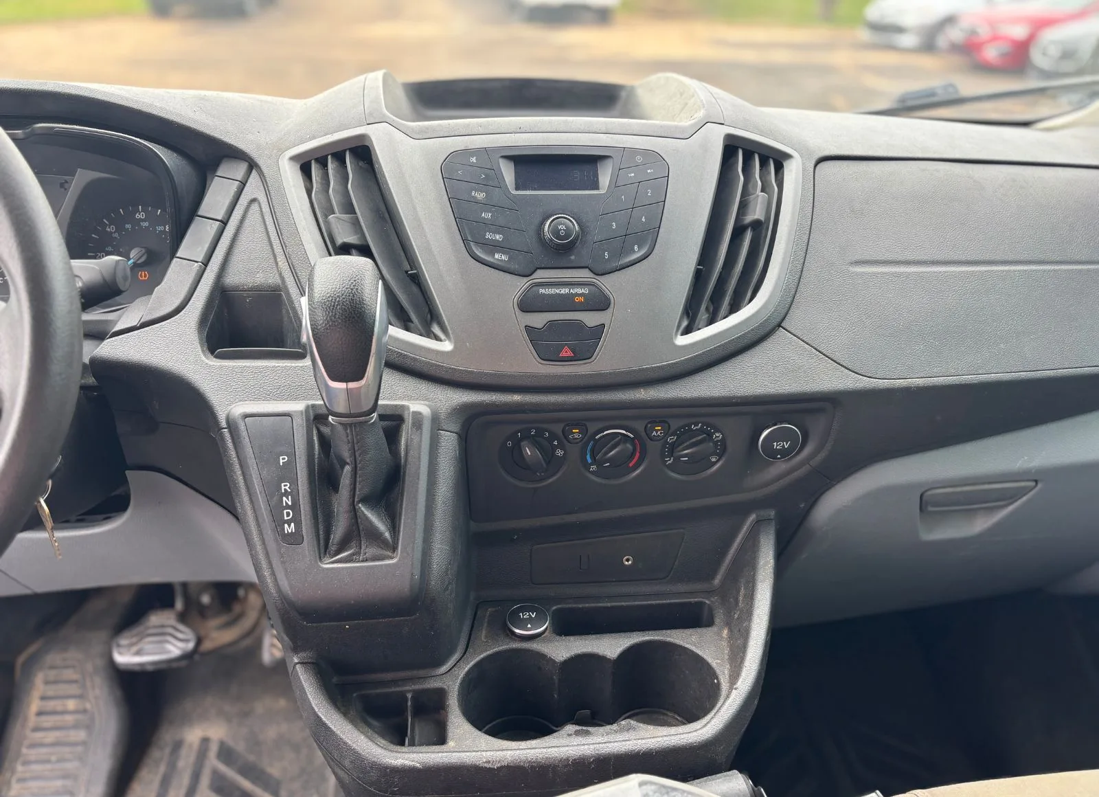 2016 Ford Transit Base - Photo 14