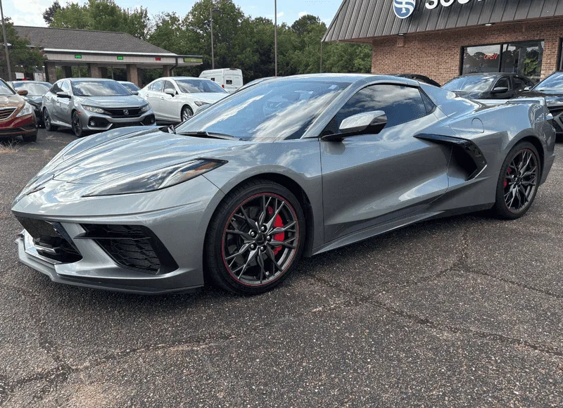 2023 Chevrolet Corvette 2LT - Photo 5