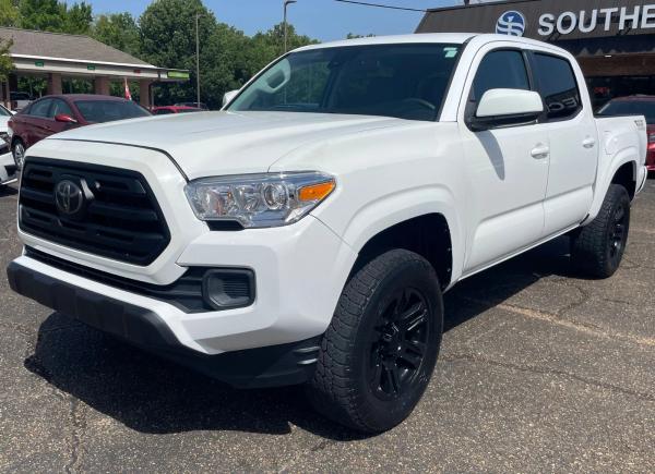 2019 Toyota Tacoma SR