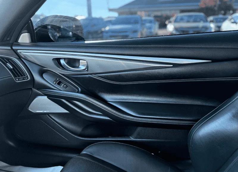 2018 INFINITI Q60 Coupe LUXE - Photo 11